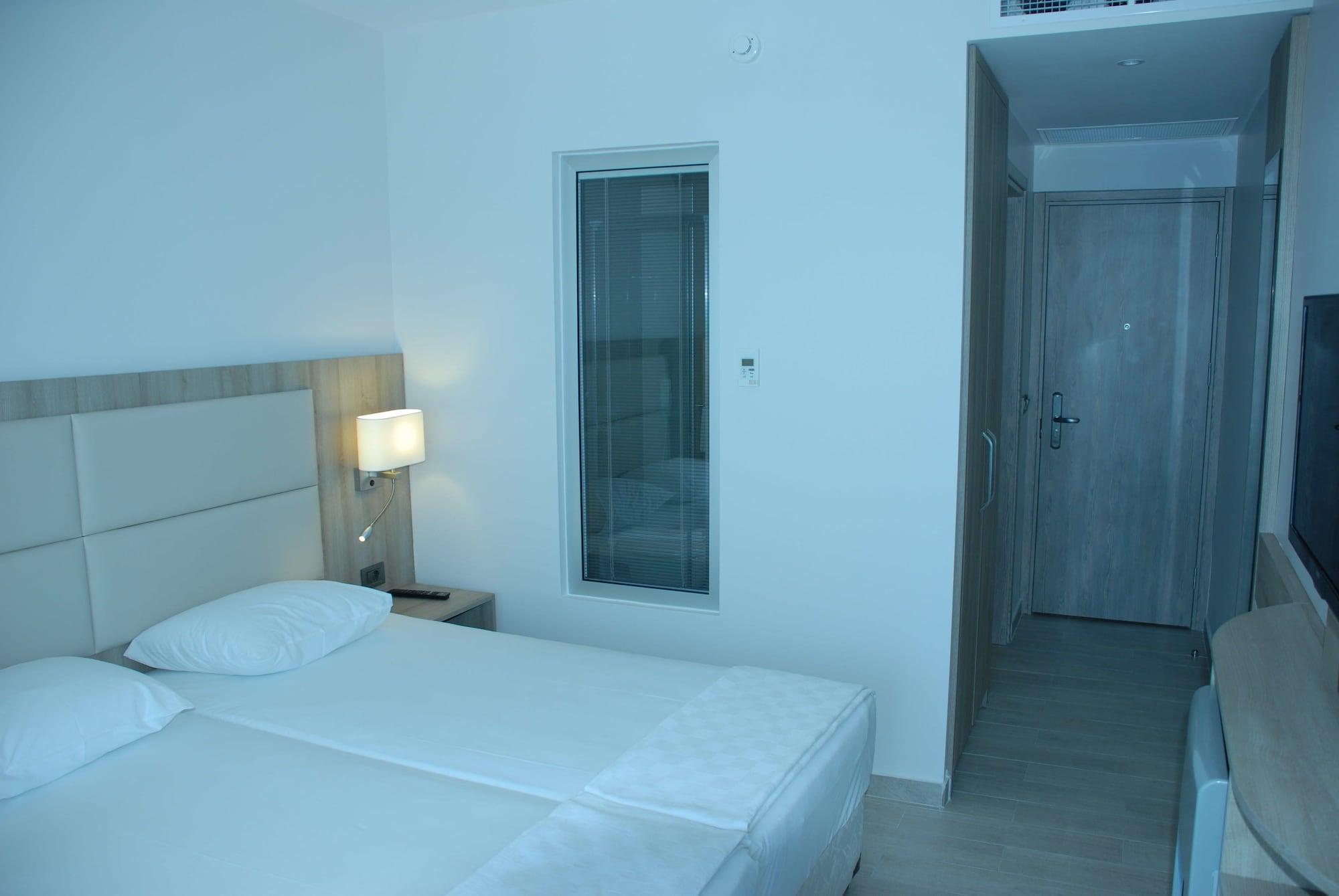 Begonville Beach Hotel - Adult Only Marmaris Bagian luar foto